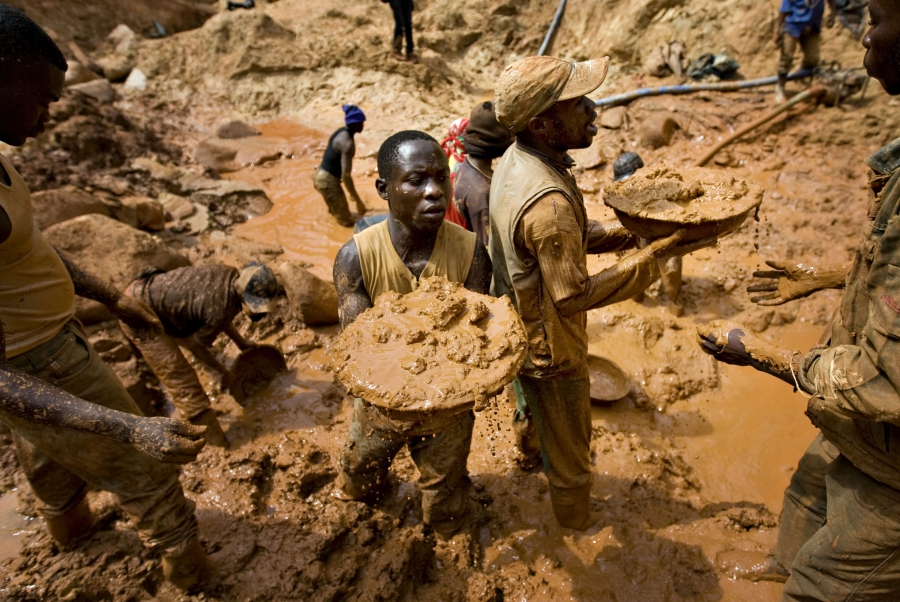 Featured image for “How the Rush for Congo’s Cobalt is Killing Thousands”